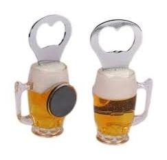 Otvárač na pivo s magnetkou